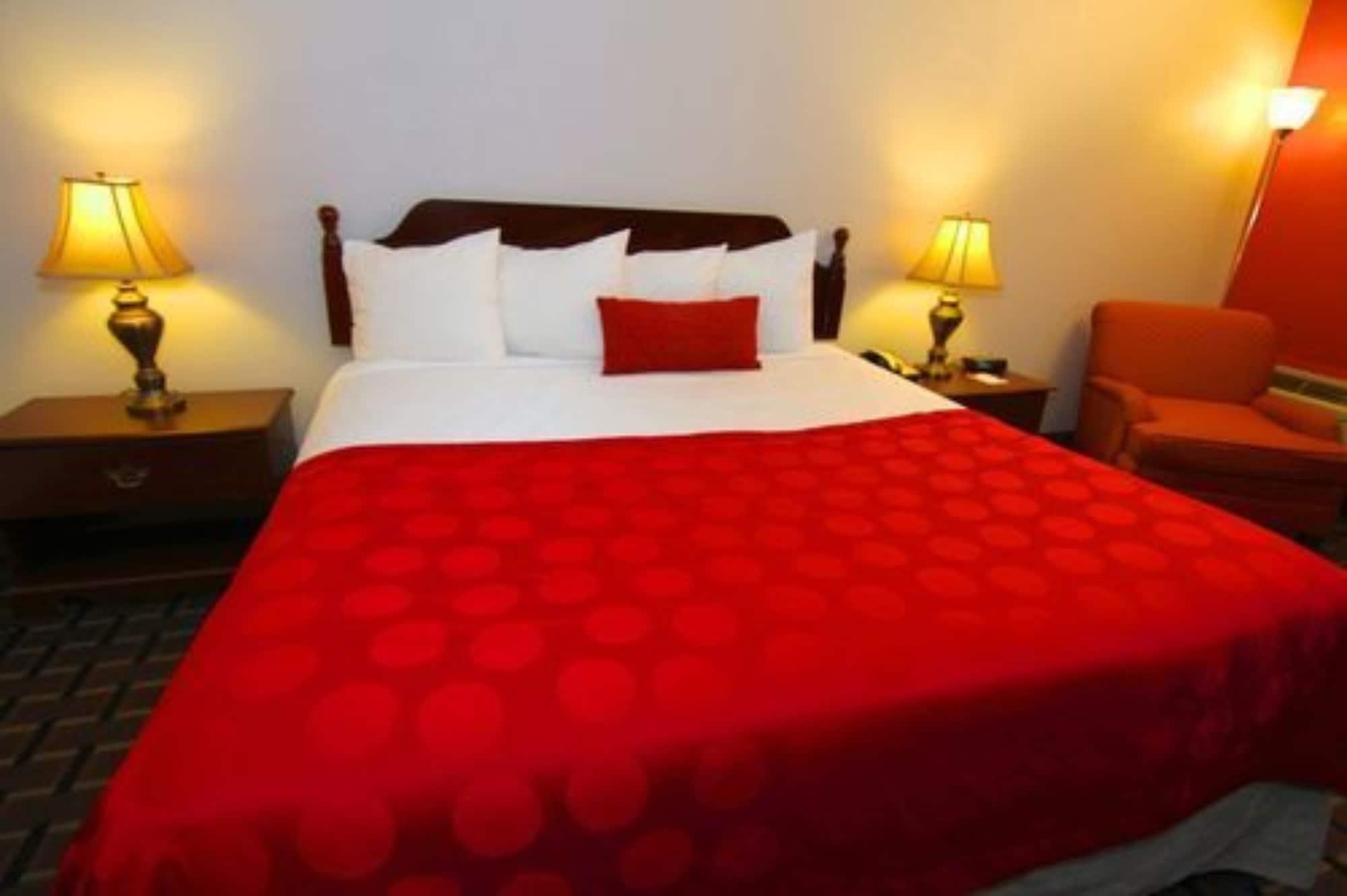 Ramada By Wyndham Henderson/Evansville Esterno foto