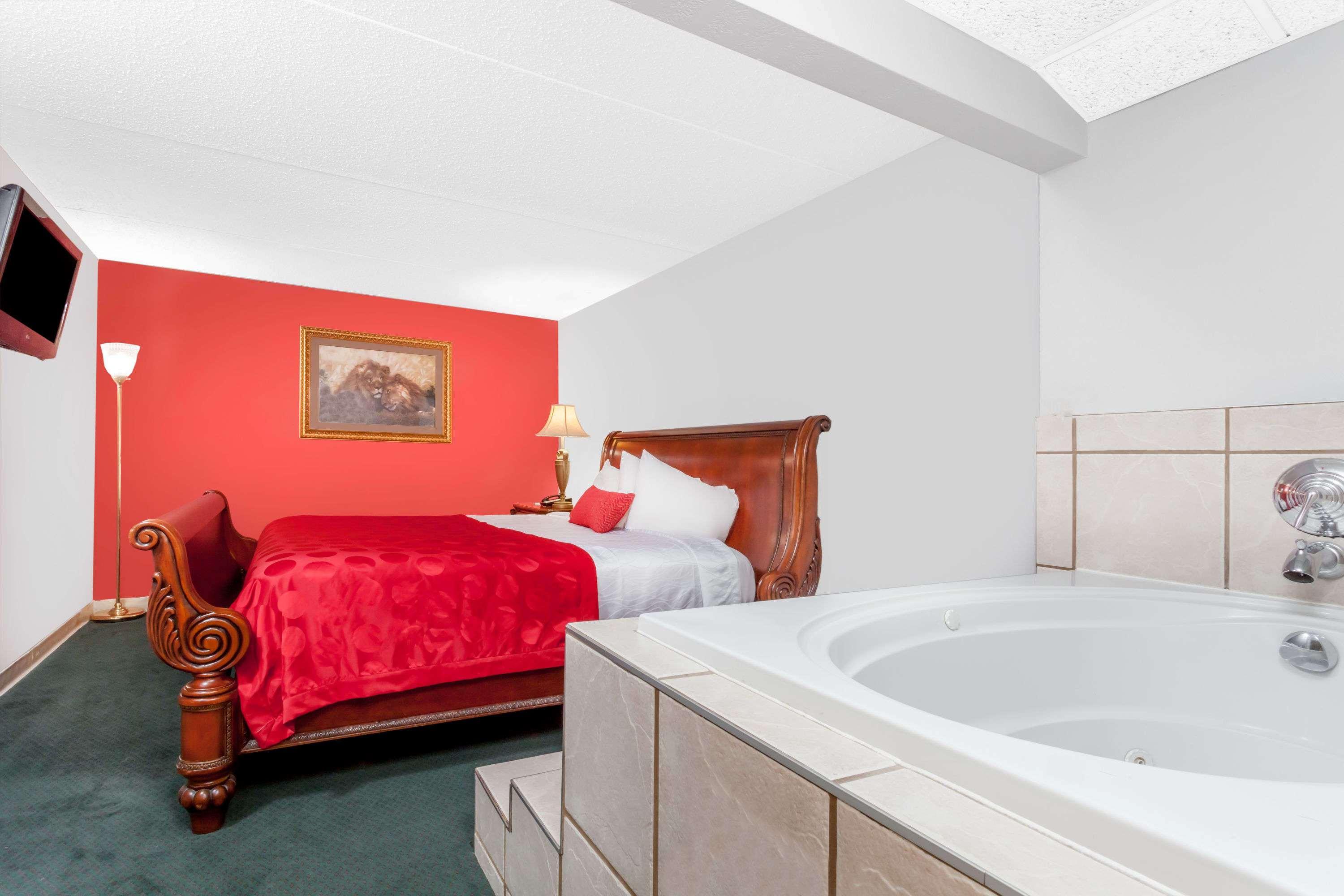 Ramada By Wyndham Henderson/Evansville Esterno foto