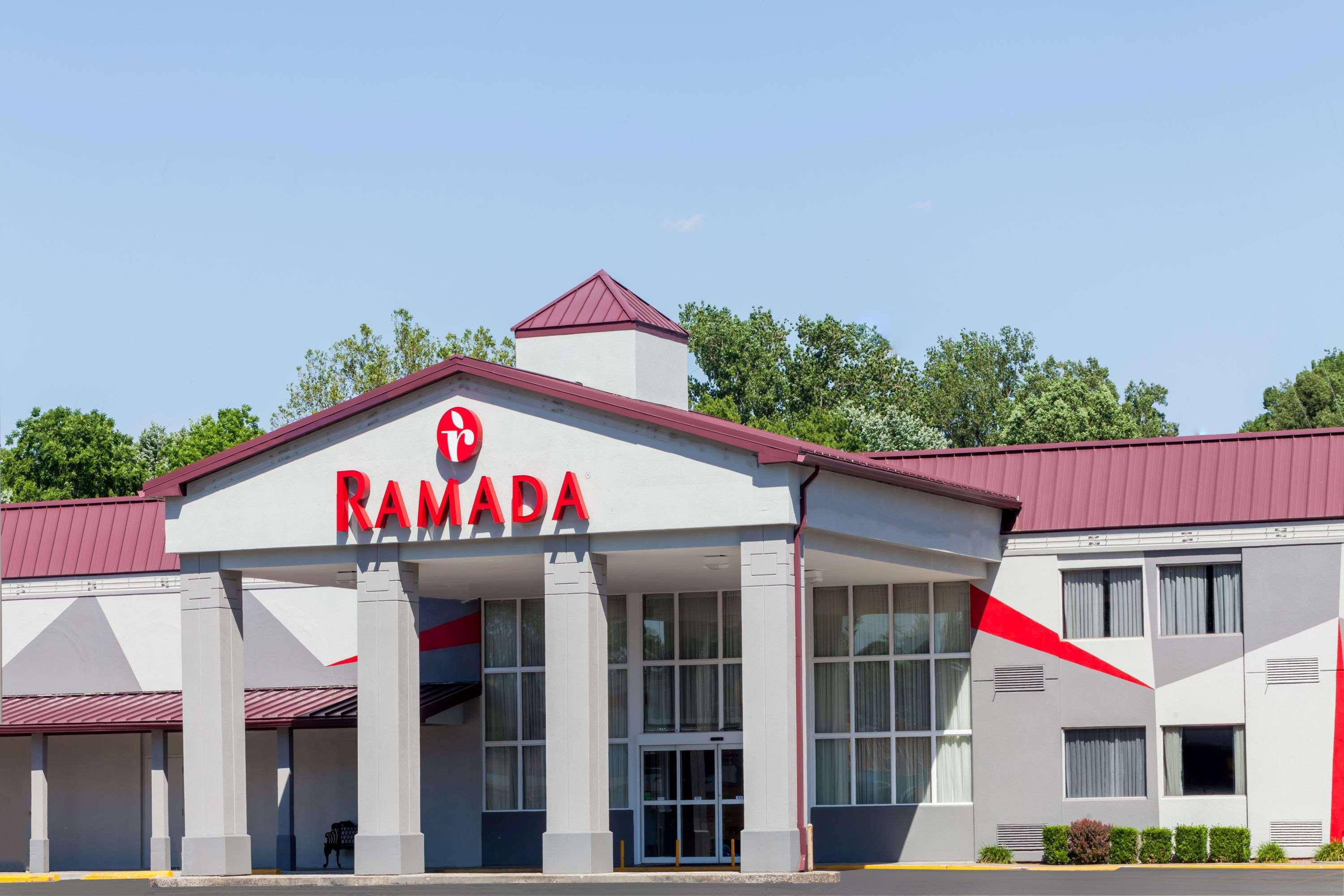 Ramada By Wyndham Henderson/Evansville Esterno foto