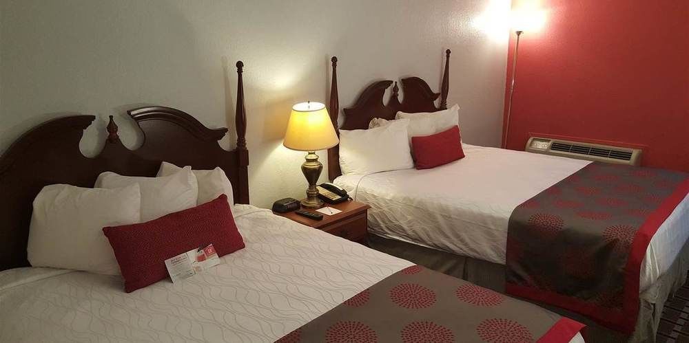Ramada By Wyndham Henderson/Evansville Esterno foto