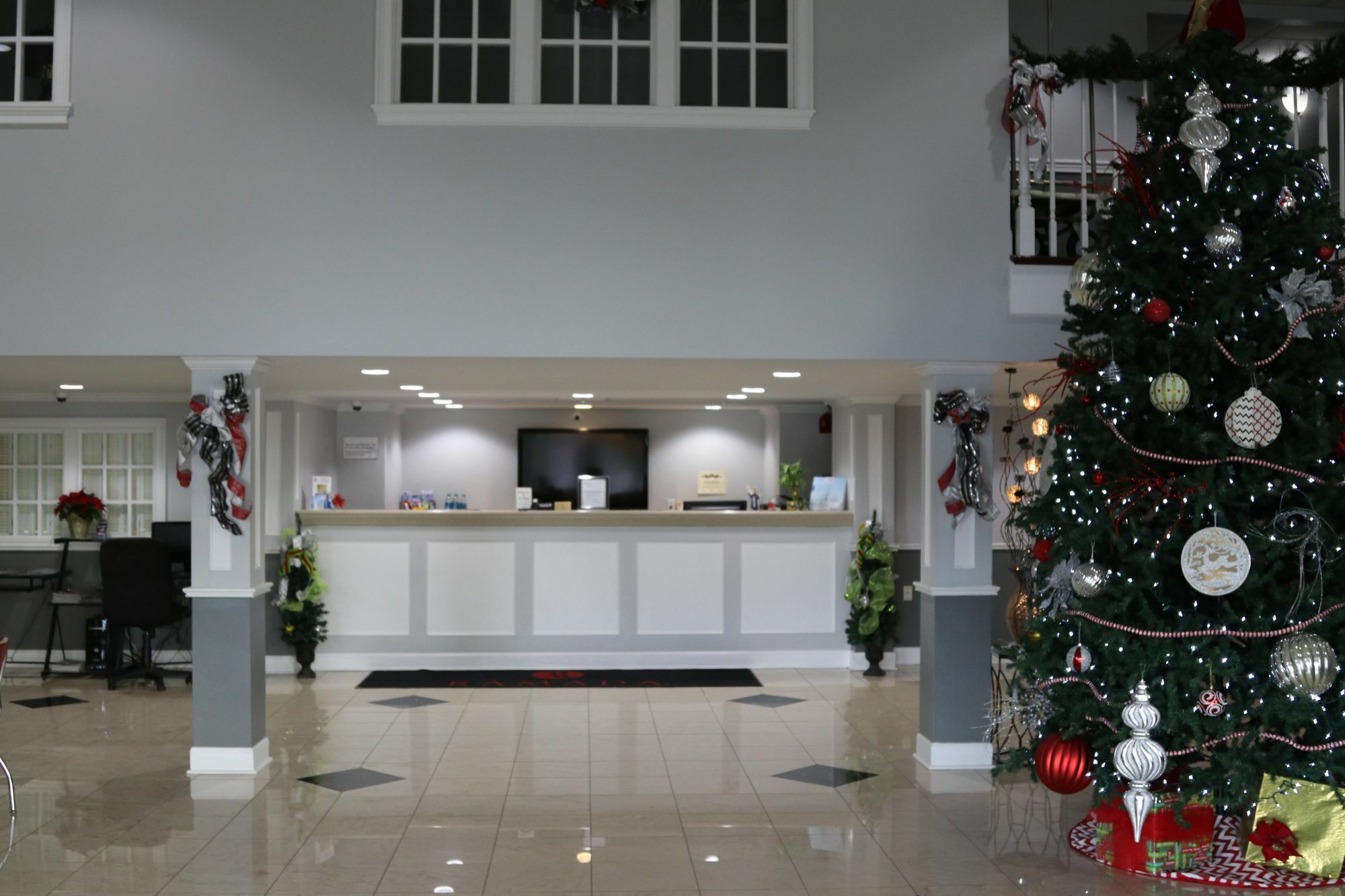 Ramada By Wyndham Henderson/Evansville Esterno foto